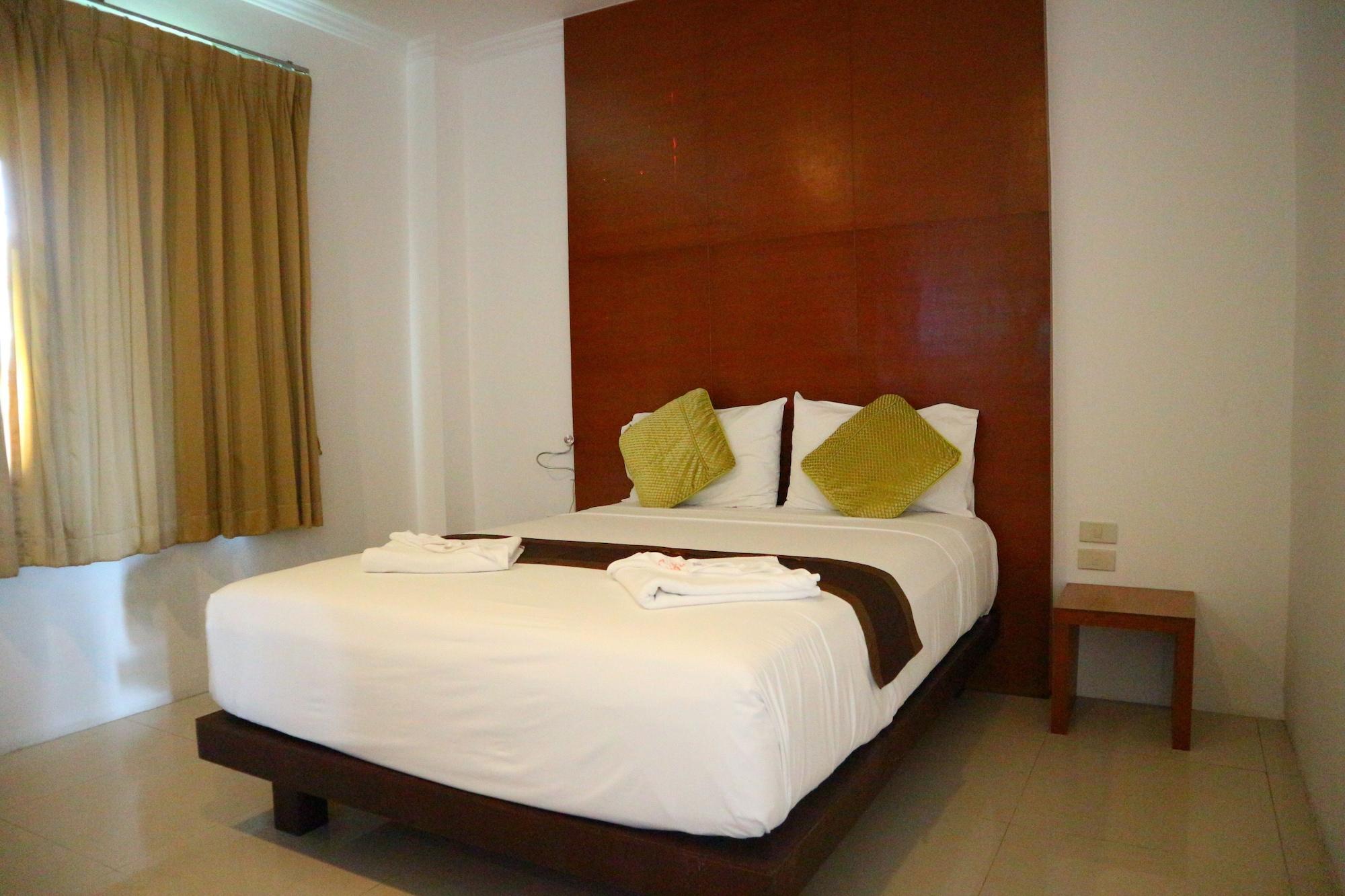Patong Sukcheewa Residence Phuket מראה חיצוני תמונה
