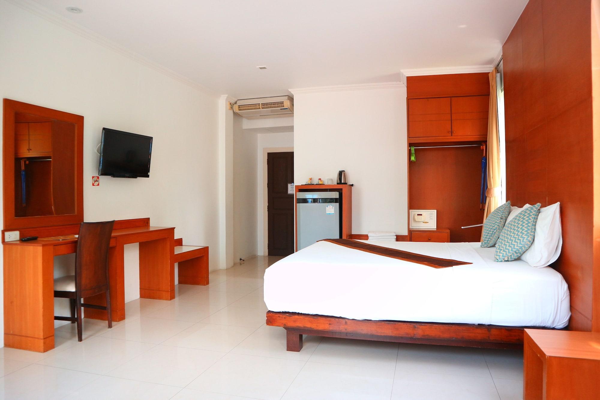 Patong Sukcheewa Residence Phuket מראה חיצוני תמונה