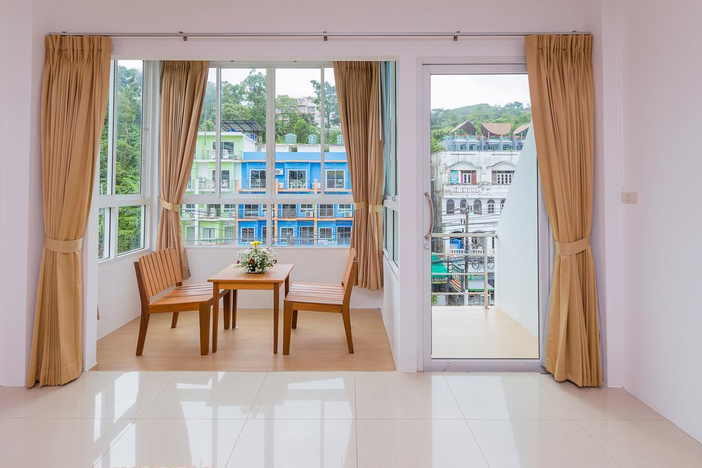 Patong Sukcheewa Residence Phuket מראה חיצוני תמונה